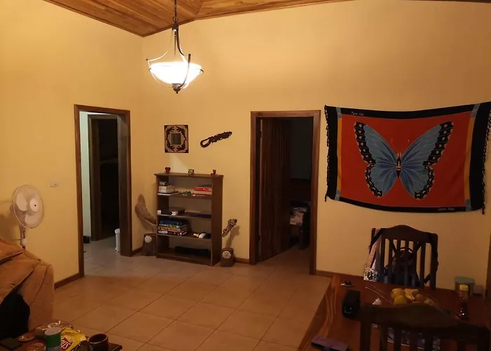 Blue Bungalow Lodge